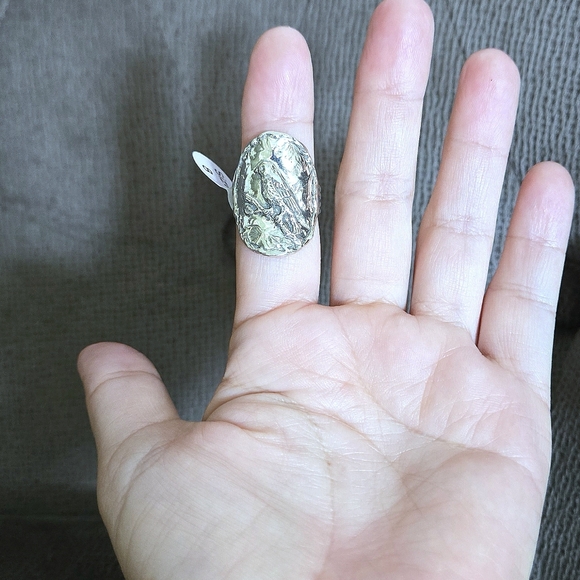 Noa Zuman Sterling Silver🤍 Embossed Bird🐦 Ring💍 - Picture 13 of 16